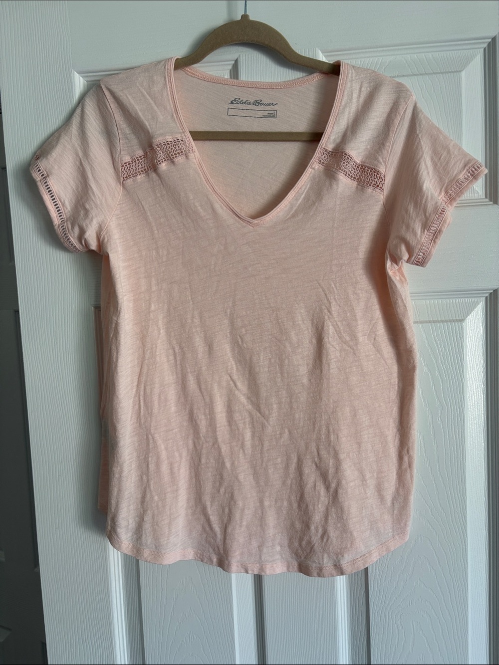 Eddie Bauer Light Peach V-Neck Short Sleeve Top with Lace Trim